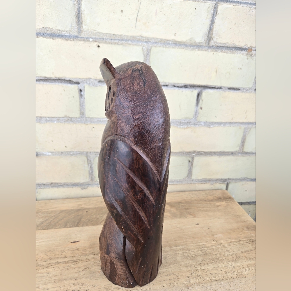 Wood Carved Owl Statue - Picture 5 of 8
